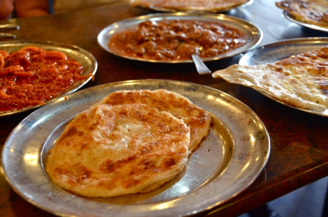 Roti Prata with curry