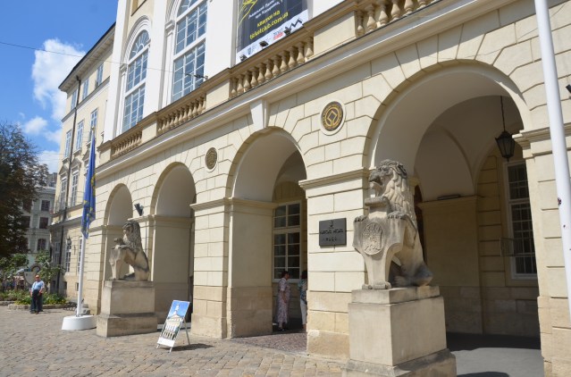 Statues of lions at the entrance to city hall, Lviv.
